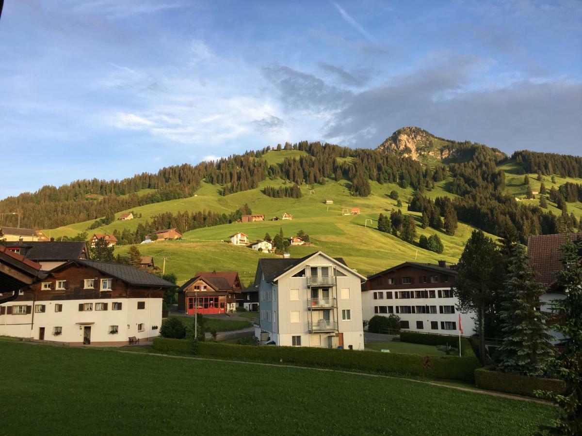 Hueslermatte 1 Lägenhet Oberiberg Exteriör bild